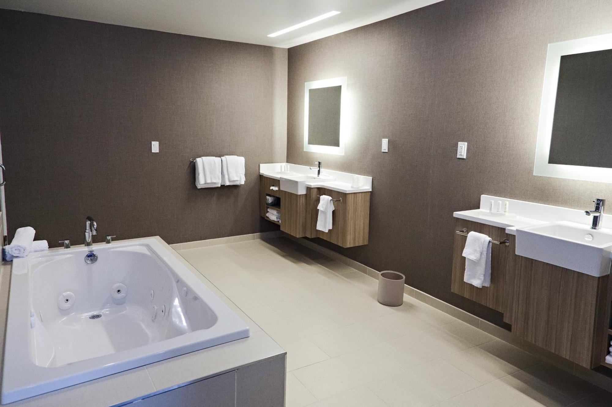 Springhill Suites By Marriott Somerset Franklin Township Exteriör bild